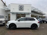 VW Tiguan, 1.4 eHybrid OPF R-Line R-Line, Jahr 2022 - Pasewalk