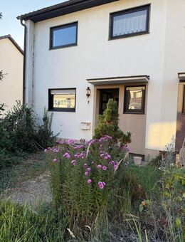 Einfamilienhaus mit Garage in Waldrandlage von Troisdorf-Spich - Troisdorf