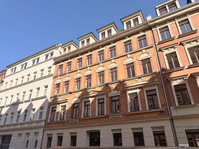 Der Sommer naht! Erstbezug mit Balkon & Garten + Parkett + Fußbodenheizung + tolles Bad + LED-Licht