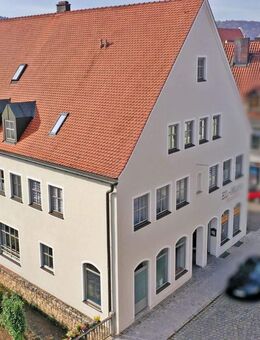 4,5% Rendite: Wohn- und Geschäftshaus mit 6 Einheiten direkt im Zentrum von Greding (verkehrsgünstig) - Greding