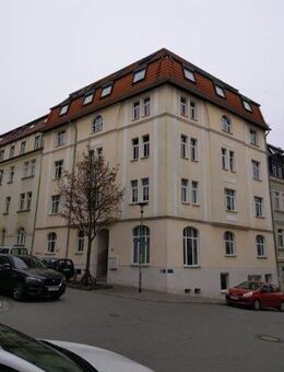 komfortable 3-Zimmer-WG-Wohnung mit Einbauküche im Südviertel - Jena