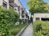 Brück Immobilien - Zur Kapitalanlage - Attraktive 3,5 Zi.-EG-Wohnung mit 2 Balkonen - München