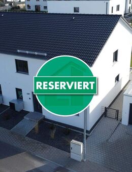 Effizient, großzügig & modern! NEUBAU-Doppelhaushälfte mit Doppelgarage in Deining bei Neumarkt/Opf. - Deining