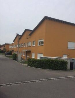 Helle 4-Zimmer-Wohnung im Argonnenpark - Weingarten