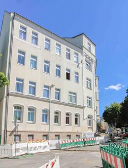 Vermietete 2- Raum- Wohnung im Altbaucharme in Chemnitz Lutherviertel - Chemnitz