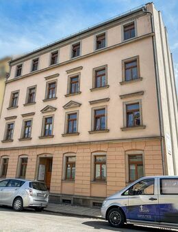 Schöne 2-Zimmer-Dachgeschosswohnung mit Balkon in ruhiger Lage von Pirna - Pirna