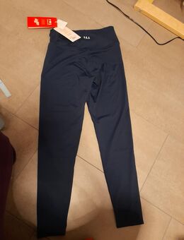 Blutsgeschwister Sportleggings M "Ohmm ocean saving" - Essen