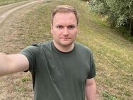 Suche dunkelhaarige ältere Sie 48-64 für Partnerschaft - Hamburg