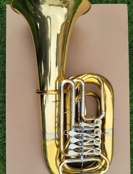 Tuba Yamaha YBB-641 - Essen Zentrum