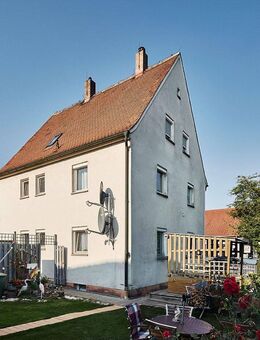 *Komplettpreis* 4 Whg. + 3 Stellplätze + liebevoller Garten *provisionsfrei* - Eckental