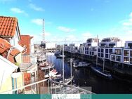 Traumhafter Blick über die Marina bis zur Elbe. - Cuxhaven