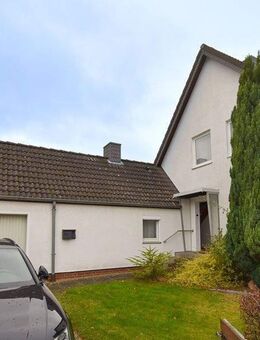 Doppelhaushälfte mit großem Garten und Garage in Lichtenberg! - Salzgitter