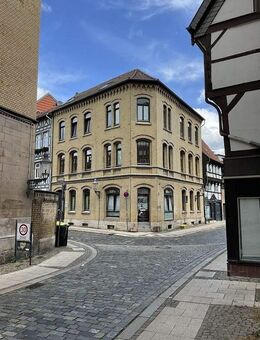 Kleines Mehrfamilienhaus ( 7 WE ) in schöner Seitenstraße von Braunschweig - Braunschweig