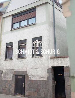 Einfamilienhaus mit separatem Hinterhaus in Bruchsal. - Bruchsal
