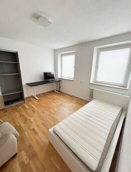 Provisionsfreie sanierte 2-Zimmer-Wohnung in Schwandorf! 5 % Rendite! - Schwandorf
