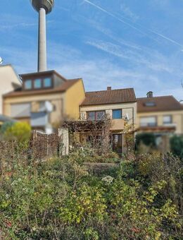 Freies Reihenmittelhaus mit ausbaufähigem Dachgeschoss in Nürnberg-Schweinau - Nürnberg