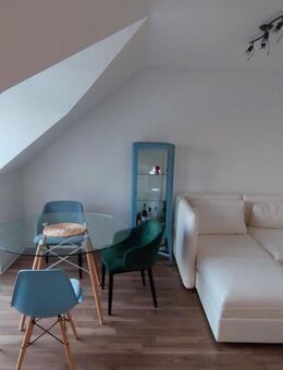 2 Zimmer Dachgeschoss Appartment nähe Krankenhaus - Schwandorf