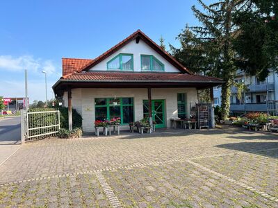 KP-REDUZIERUNG - 1996 gebautes Büro- und Geschäftshaus mit einer Nutzfläche von 219 qm