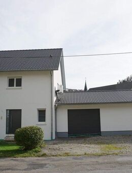 Massiv gebaut - modern gestaltet - Erstbezug - in Sulz-Hopfau! - Sulz (Neckar)