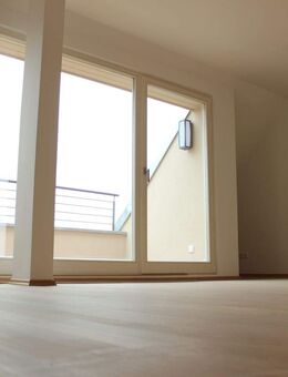 Schönefeld I perfekter Grundriss I Energieklasse B I Balkon I Solarthermie I Wohnküche - Leipzig