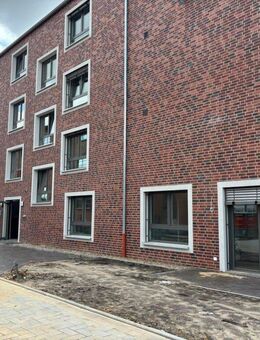 NEUBAU - moderne Wohnung mit großzügiger Terrasse im Grünen - Itzehoe