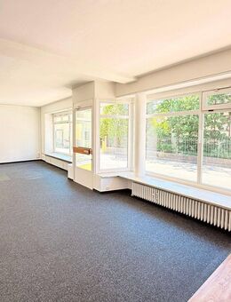 Sehr zentrale Ladenfläche für Büro - Praxis - Yoga - in Bad Endorf - Bad Endorf