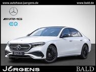 Mercedes E 200, AMG Superscreen Digital Burm4D 20, Jahr 2024 - Siegen (Universitätsstadt)