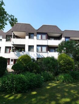 Beliebte Lage in Halstenbek! Helle, sehr gut geschnittene 3-Zi-ETW + sonniger Loggia in gepflegter, zentral gelegener aber dennoch ruhiger Anlage - Halstenbek