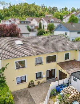 Zweifamilienhaus im Wohngebiet Schimmelfeld in Besigheim, Deutschlands schönstem Weinort! - Besigheim
