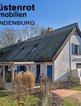 FAST AM KRIENKER SEE + TOP AUSGESTATTET MIT EINBAUKÜCHE + KAMIN + ZWEI BÄDER + PHOTOVOLTAIKANLAGE - Benz (Landkreis Vorpommern-Greifswald)