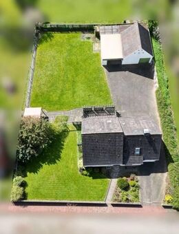 Reserviert! Baugrundstück: Abrissimmobilie mit Option auf Bauantrag (bestehende Bausubstanz) - Hanerau-Hademarschen