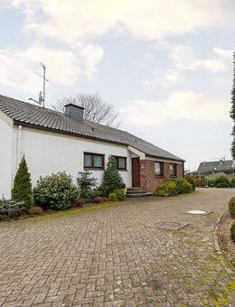 Einfamilienhaus in Versmold: Gestalten Sie Ihr neues Zuhause! - Versmold