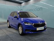 Skoda Fabia, 1.0 MPI Ambition, Jahr 2023 - München