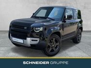 Land Rover Defender, D250 90 SE BLACKPACK LUFTFEDER, Jahr 2022 - Chemnitz