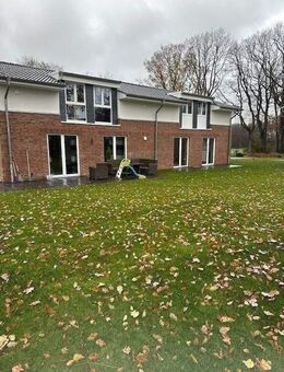 DHH mit Vollkeller ink. Wärmepumpe in schöner ruhiger Lage - Norderstedt