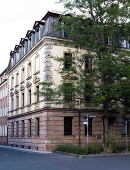 5,1 % Rendite mit Potential! Möblierte 2-Zimmer-Wohnung & Altbau-Charme in Glockenhof! - Nürnberg