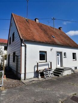Gemütliches Einfamilienhaus mit großem Potenzial -137,4 m² Wohnfläche, 511 m² Grundstück am Ortsrand - Münster (Bayern)