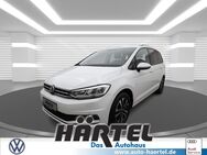 VW Touran, 2.0 TDI UNITED ( RADAR ), Jahr 2021 - Osnabrück