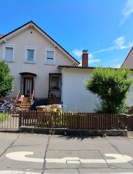 Renovierungsbedürftiges Mehrfamilienhaus/ 2 Häuser in sehr zentraler Lage von Konstanz Fürstenberg. - Konstanz