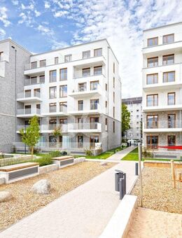 VIDO | Großzügige 2-Zimmer-Erdgeschosswohnung mit Loggia zum begrünten Innenhof - Frankfurt (Main)