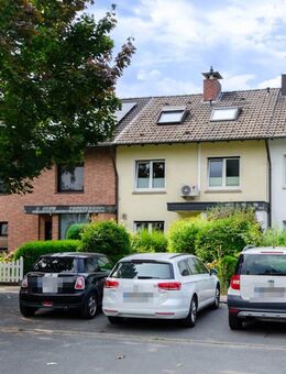 Wohlfühlen in Niederwenigern - Reihenmittelhaus mit Klimaanlage, Garten, Balkon und Garage - Hattingen