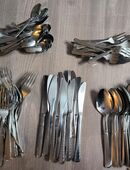 Besteck und Geschirr Konvolut in 82294