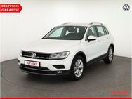 VW Tiguan 1.5 TSI DSG Highline LED Navi ACC AHK - Sandersdorf Brehna