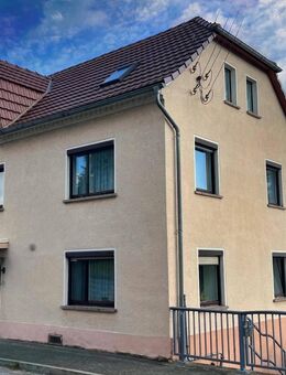 Charmantes Einfamilienhaus mit Garage - Pulsnitz