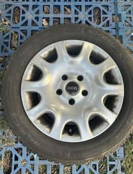 Michelin Winterreifen 175/65 R15 84H – 2018 – Guter Zustand - Willich