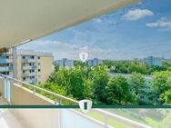 KENSINGTON-Exklusiv-helle 3-Zimmer-Wohnung großzügigen Südbalkon mit Panoramablick über München und die Berge. - München
