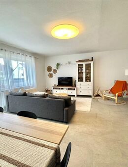 Helle 4-Zimmer Wohnung mit Balkon in Herzogenaurach ~ Einbauküche, Gemeinschaftsgarten Garage uvm. ~ Bezug ab 01.10.2025! - Herzogenaurach