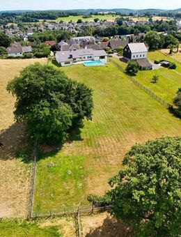 Großzügiges Familiendomizil mit Pool und herrlichem Weitblick in Niederwenigern - Hattingen