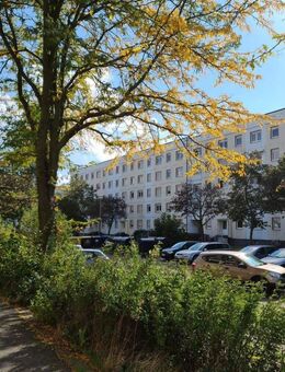 Günstige 3-Raum-Wohnung mit Balkon - Delitzsch