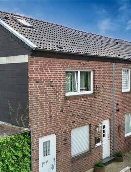 *** Eigentumswohnung mit privatem Hauseingang und überdachte Terrasse *** - Hückelhoven